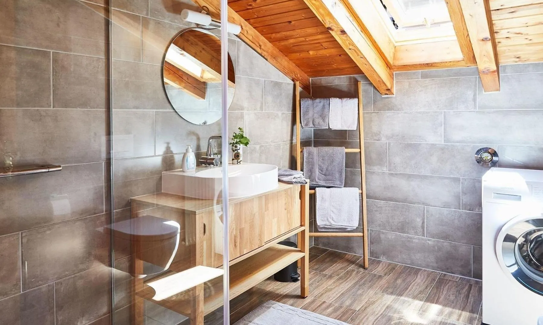 Apartment Stillvolle Ferienwohnung Zwischen Berge Und See Ubersee
