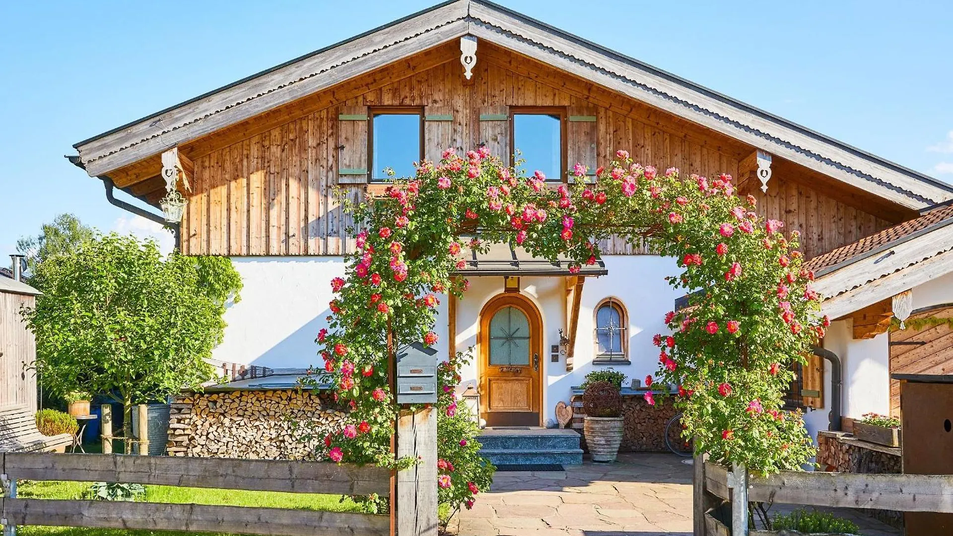 Stillvolle Ferienwohnung Zwischen Berge Und See Ubersee Apartment
